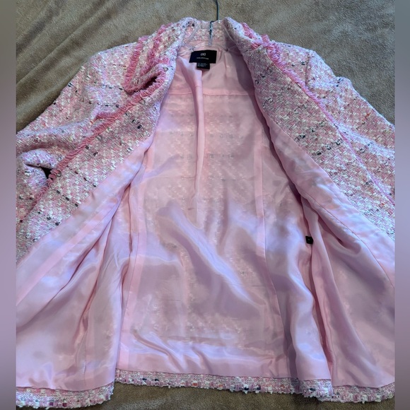 Turn heads in this gorgeous Doncaster Collection pink jacket size 8 - Picture 8 of 9